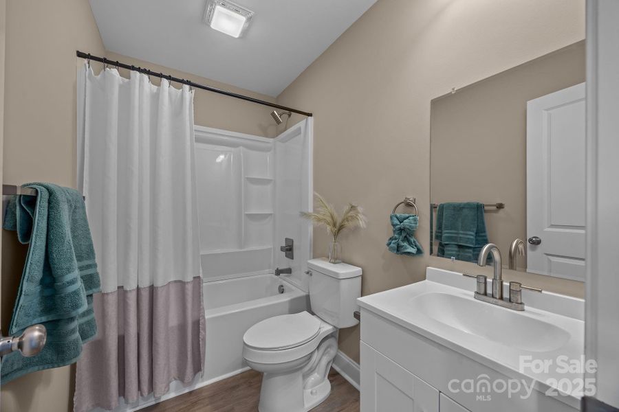 Secondary Bathroom Secondary Bathroom