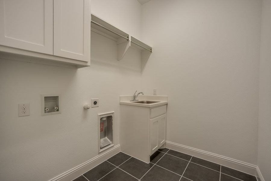 Plan 1631 Laundry Room Representative Image