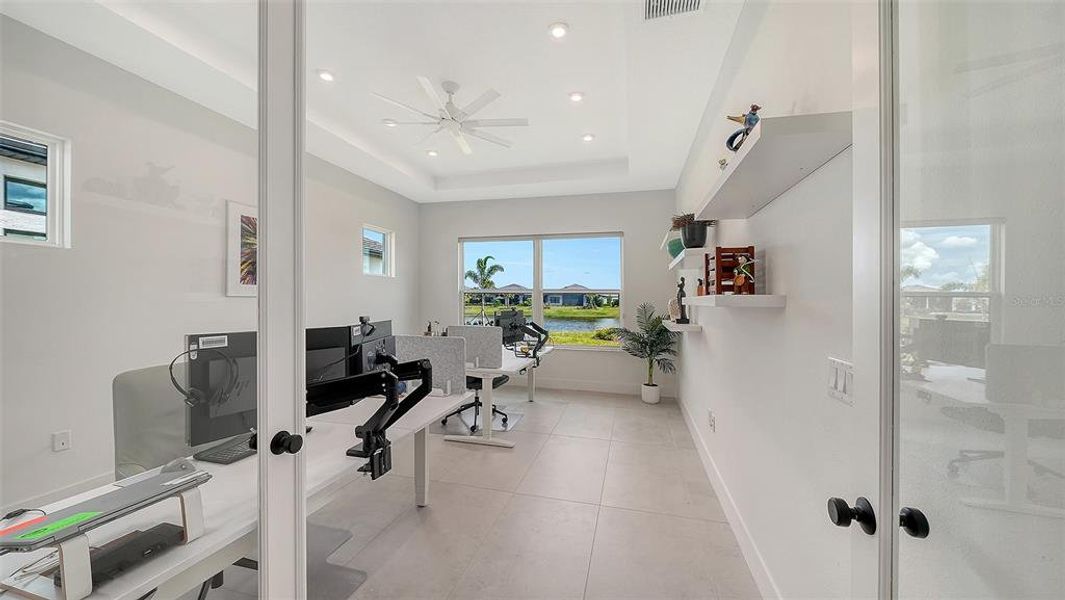 Furnished interior view inside a new home in , Sarasota (Image 16).