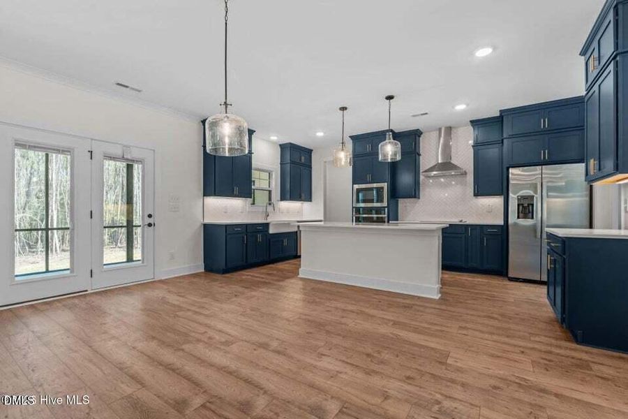 355 Shaw Rd 355 Shaw Rd