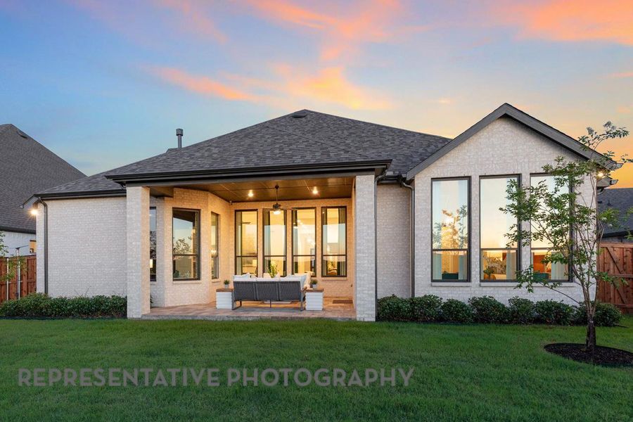 Exterior details and patio area of a home in Flora, Hutto (Image 3).