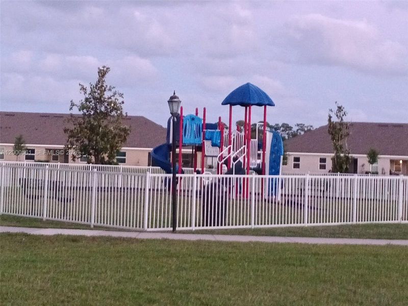 Community amenities in Aspire at Waterstone, Fort Pierce (Image 9). Community amenities in Aspire at Waterstone, Fort Pierce (Image 9).