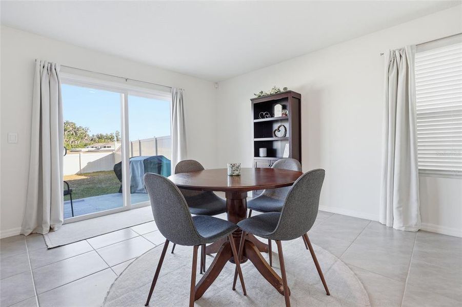 Furnished interior view inside a new home in Avalon Woods, Newberry (Image 15).