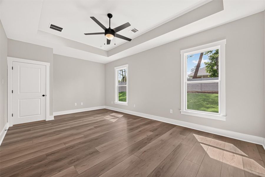Spacious, unfurnished interior of a new home in Two Step Farm, Montgomery (Image 19). Spacious, unfurnished interior of a new home in Two Step Farm, Montgomery (Image 19).