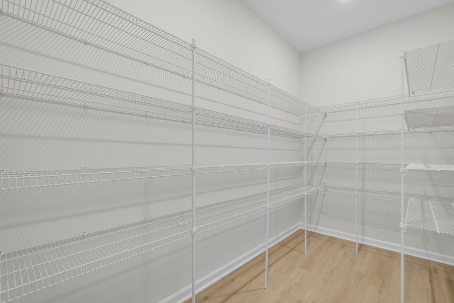 Spacious, unfurnished interior of a new home in Camden Crossing, Savannah (Image 25).