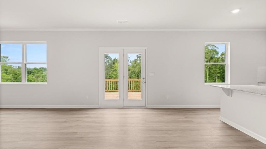 Spacious, unfurnished interior of a new home in Sheffield Highlands, Dallas (Image 13).