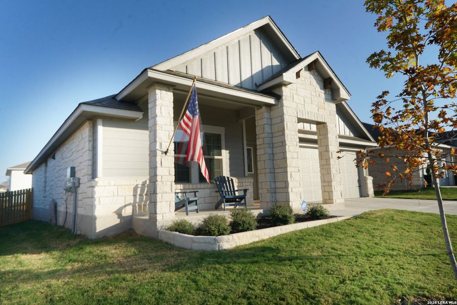 Image 47 of a home in .