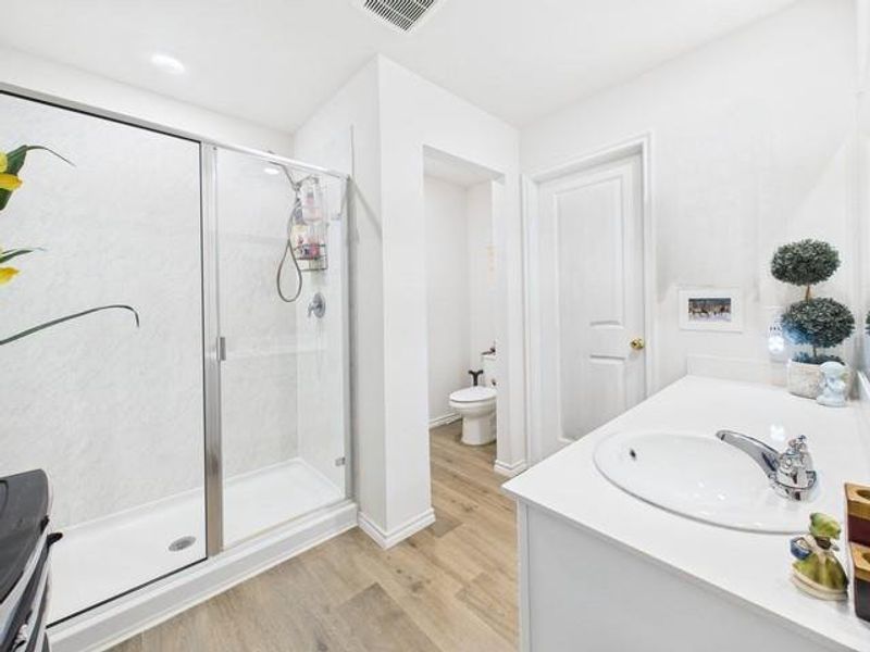 Furnished interior view inside a new home in Corsicana Commons, Corsicana (Image 6).