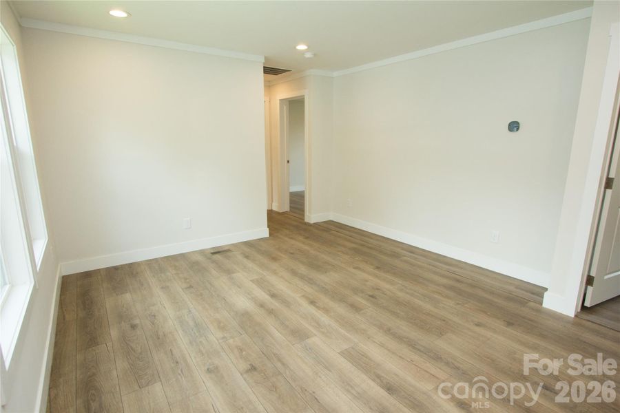 Living Room towards bedrooms