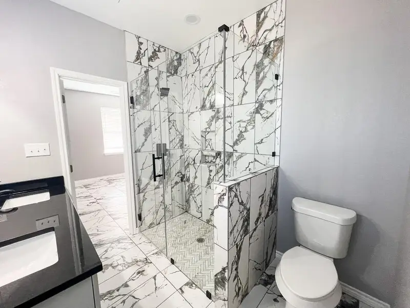 Master Bath with Double Sink Master Bath with Double Sink