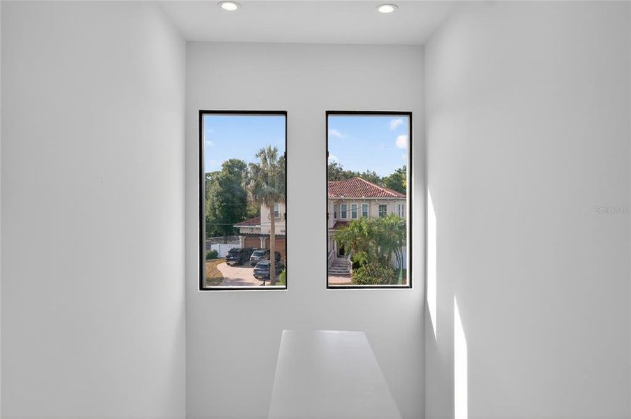 Spacious, unfurnished interior of a new home in , Tampa (Image 63). Spacious, unfurnished interior of a new home in , Tampa (Image 63).