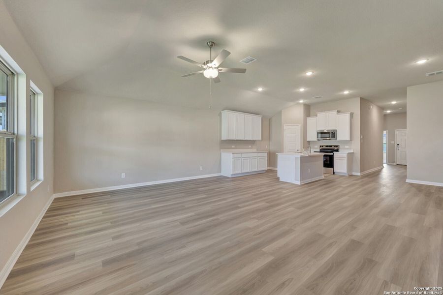 Spacious, unfurnished interior of a new home in Greenspoint Heights, Seguin (Image 18). Spacious, unfurnished interior of a new home in Greenspoint Heights, Seguin (Image 18).