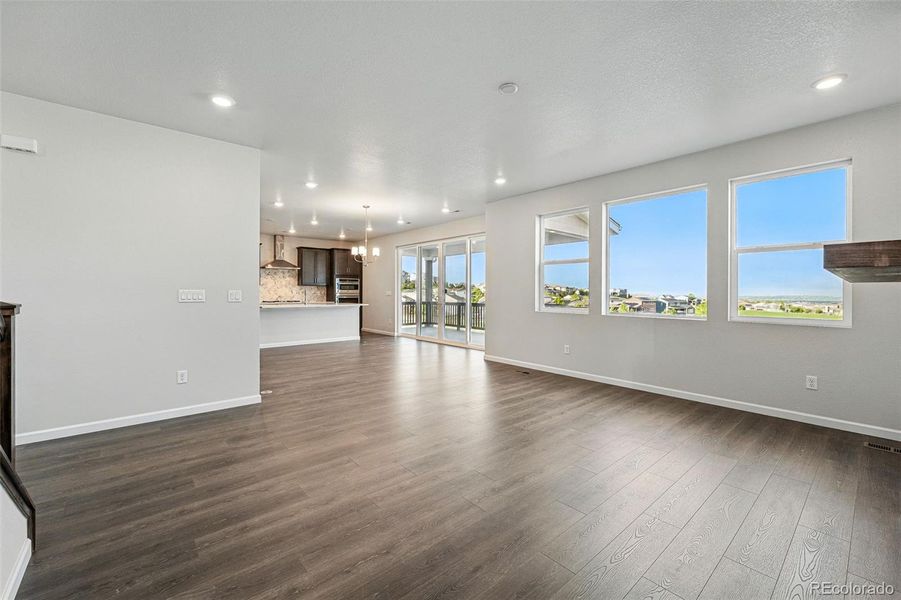 9374 Quartz Street ~ Ready Now