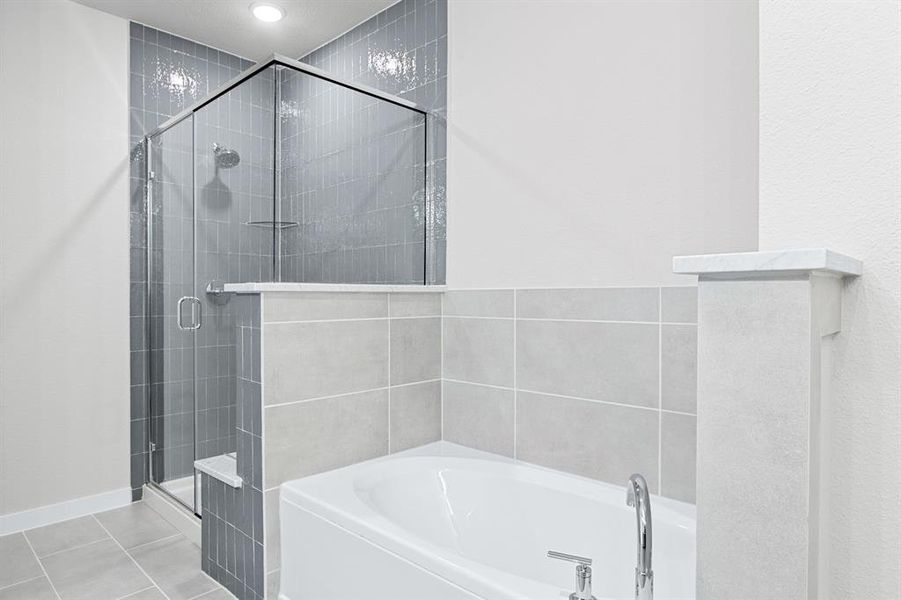 023-1420AzaleaDrive-Melissa-TX-75454-PrimaryBathroom.jpg-FULL