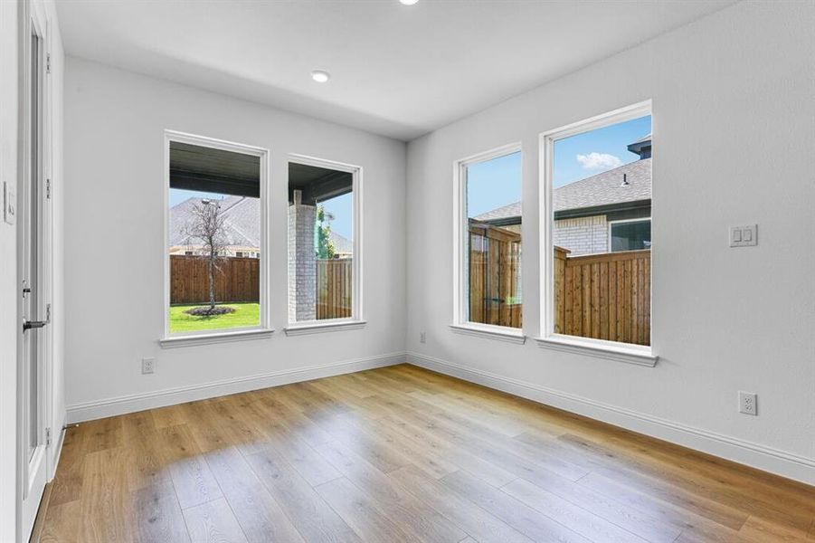 Spacious, unfurnished interior of a new home in Highland Lakes 50s, McKinney (Image 20). Spacious, unfurnished interior of a new home in Highland Lakes 50s, McKinney (Image 20).