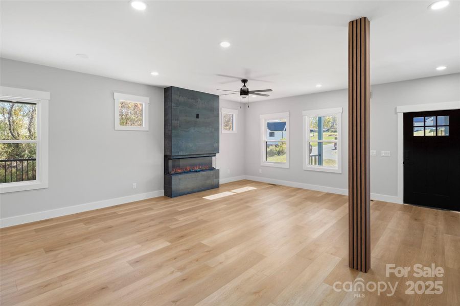 Spacious, unfurnished interior of a new home in , Asheville (Image 20).