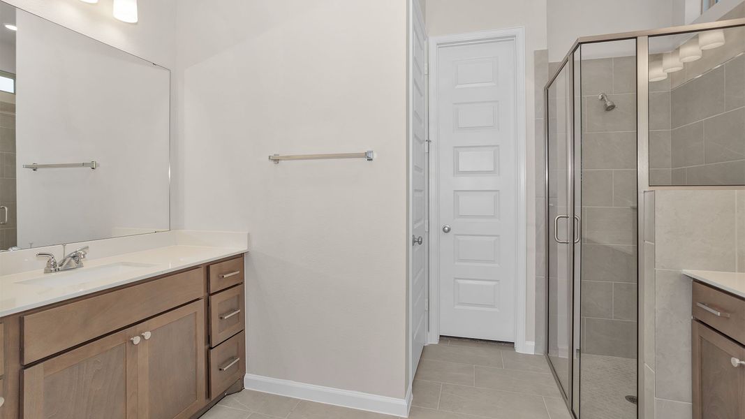 Furnished interior view inside a new home in Meridiana, Manvel (Image 5).