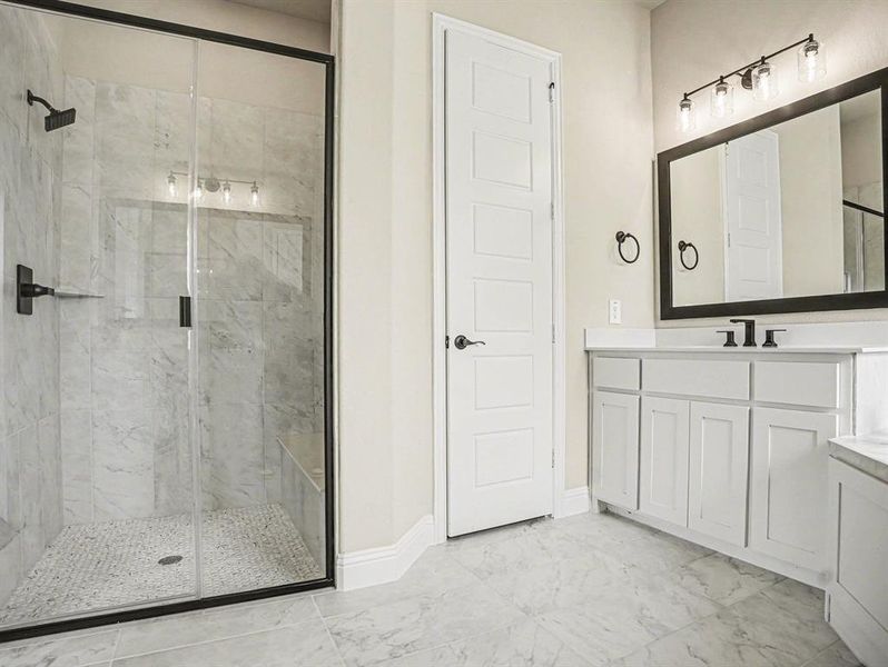 Furnished interior view inside a new home in Sagebrush Addition, Midlothian (Image 12). Furnished interior view inside a new home in Sagebrush Addition, Midlothian (Image 12).