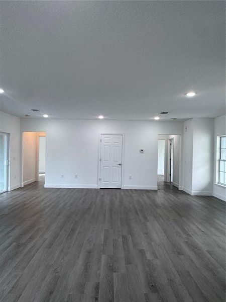 Spacious, unfurnished interior of a new home in , Kissimmee (Image 32). Spacious, unfurnished interior of a new home in , Kissimmee (Image 32).