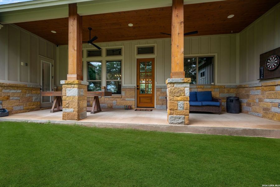 Exterior details and patio area of a home in , La Vernia (Image 2). Exterior details and patio area of a home in , La Vernia (Image 2).