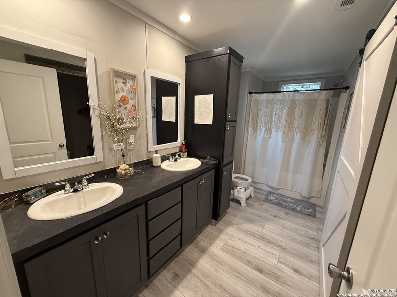 Furnished interior view inside a new home in , Bandera (Image 4). Furnished interior view inside a new home in , Bandera (Image 4).