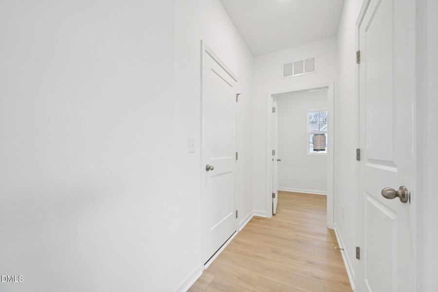 30-web-or-mls-Salers Loop-S0601-030