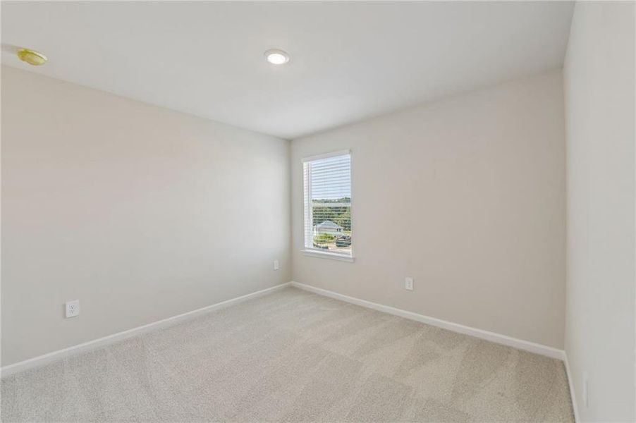 Spacious, unfurnished interior of a new home in Preserve at Mountain Creek, Pendergrass (Image 28).