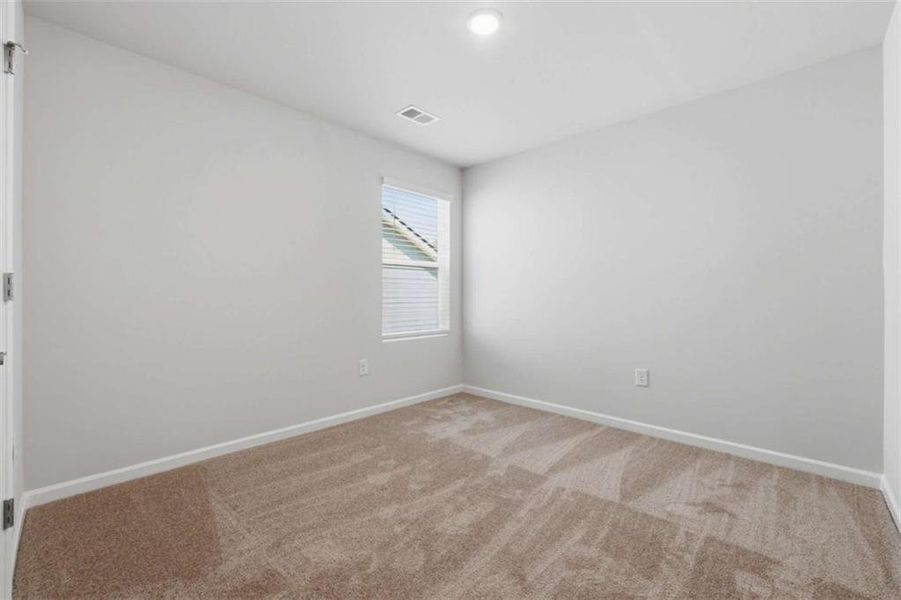 Spacious, unfurnished interior of a new home in Parkway James, Snellville (Image 27).