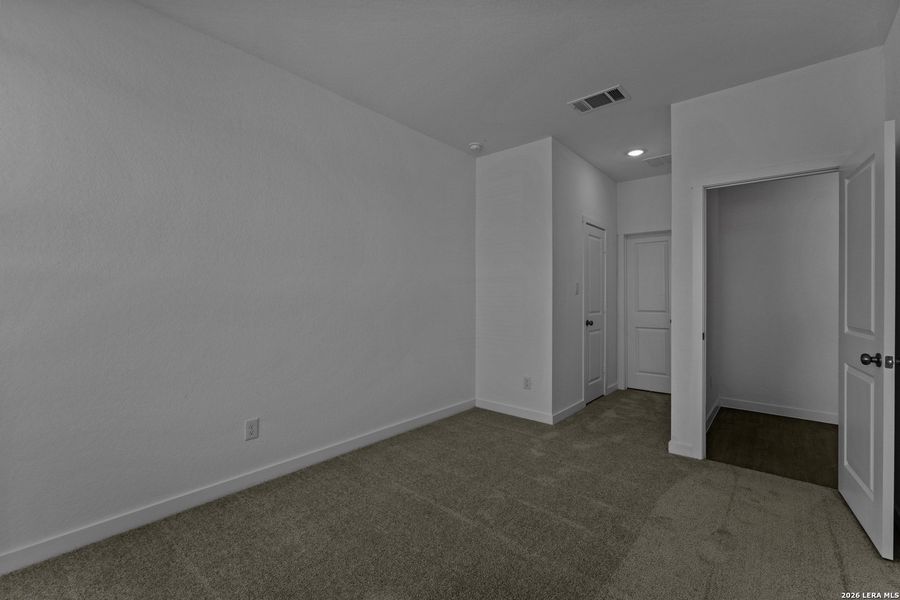 Spacious, unfurnished interior of a new home in Waterwheel, San Antonio (Image 23).