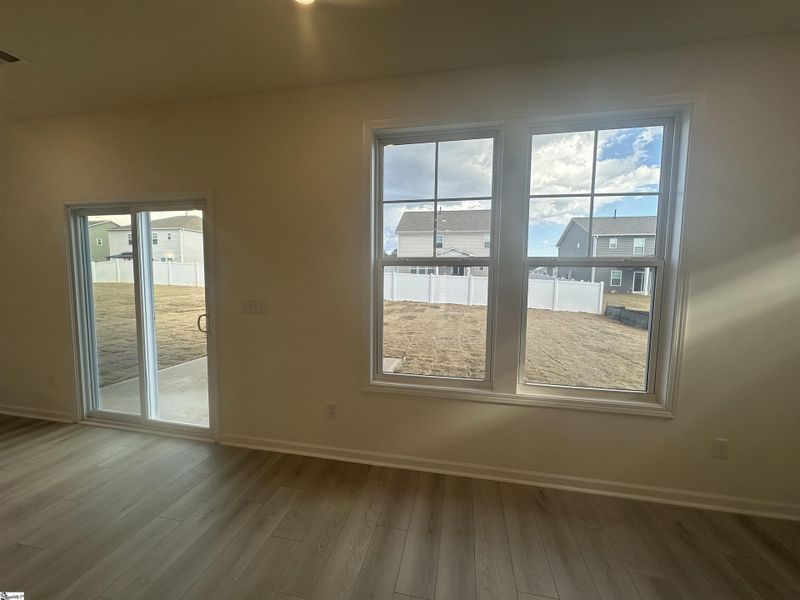 Spacious, unfurnished interior of a new home in Shiloh Trail, Wellford (Image 26).