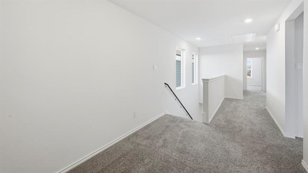 Spacious, unfurnished interior of a new home in Arbor Trails South, Princeton (Image 31).