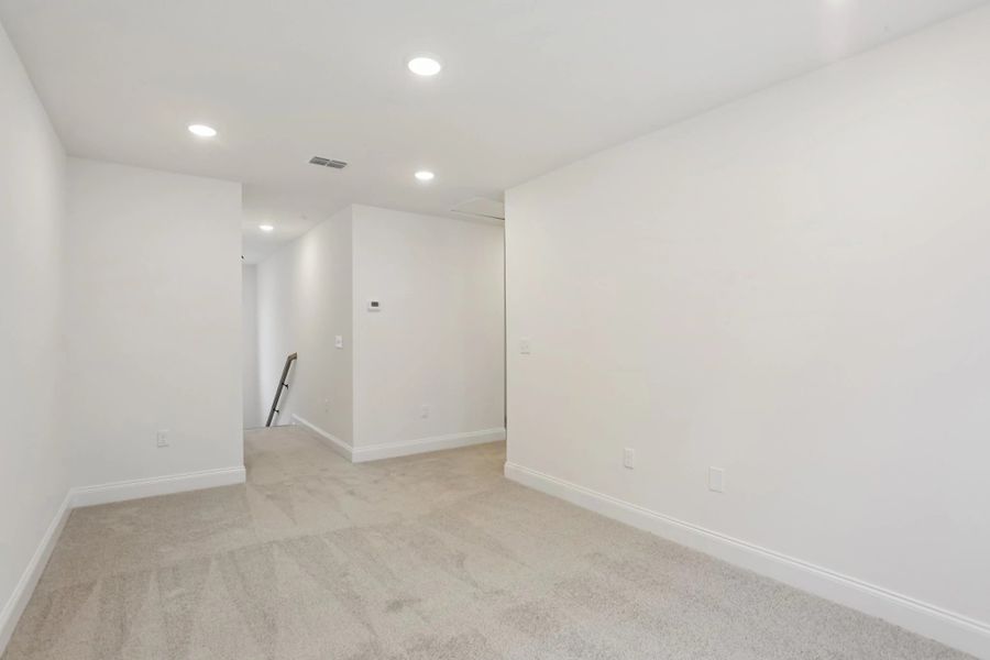 Spacious, unfurnished interior of a new home in Ascent at Arbor Ridge, La Vergne (Image 37). Spacious, unfurnished interior of a new home in Ascent at Arbor Ridge, La Vergne (Image 37).