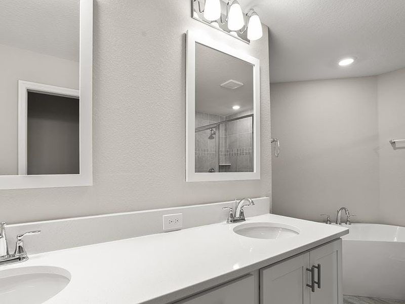 Your suite is complete with a luxurious en-suite bath - Donatella bungalow by Highland Homes