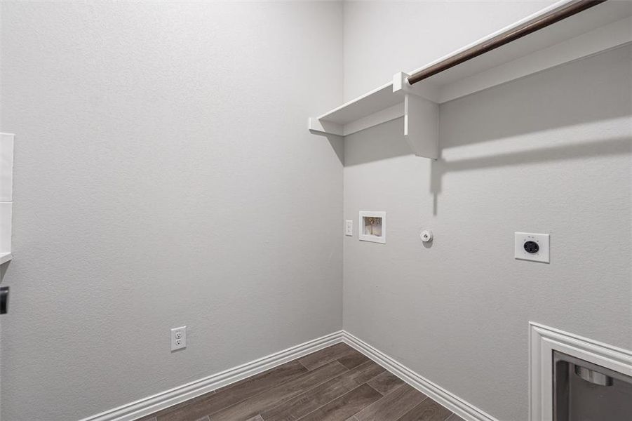 Spacious, unfurnished interior of a new home in Oak Grove Addition, Springtown (Image 20). Spacious, unfurnished interior of a new home in Oak Grove Addition, Springtown (Image 20).