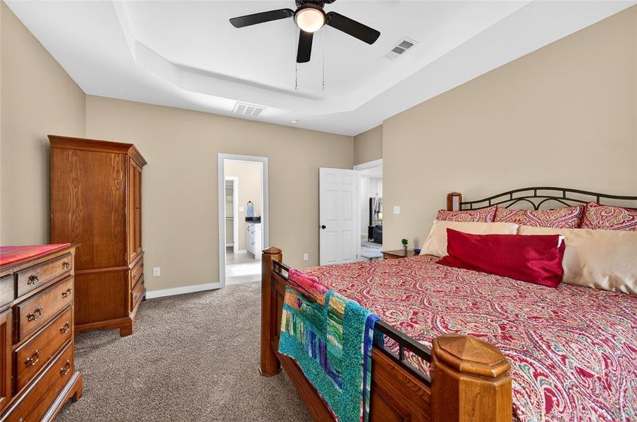 Furnished interior view inside a new home in , Gainesville (Image 18).