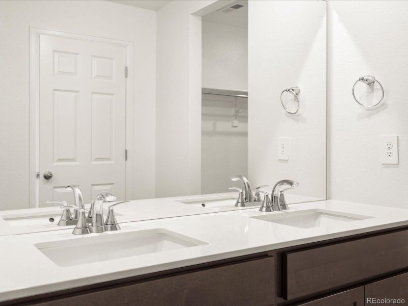 Furnished interior view inside a new home in Skyview at High Point, Aurora (Image 8).