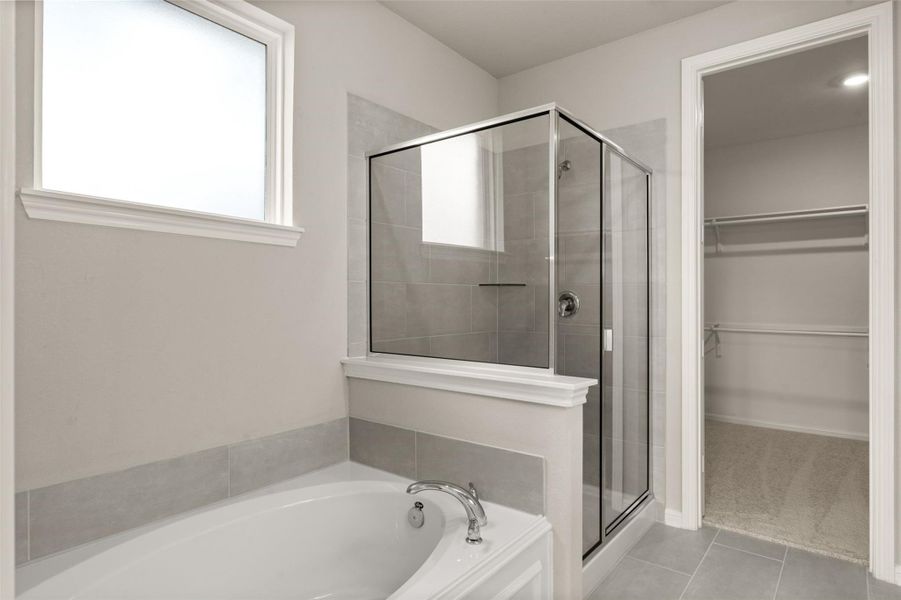 Note: Sample product photo. Actual exterior and interior selections may vary by homesite. Photo may be virtually staged