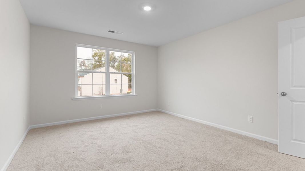 Spacious, unfurnished interior of a new home in Bryson Park, Lexington (Image 28).