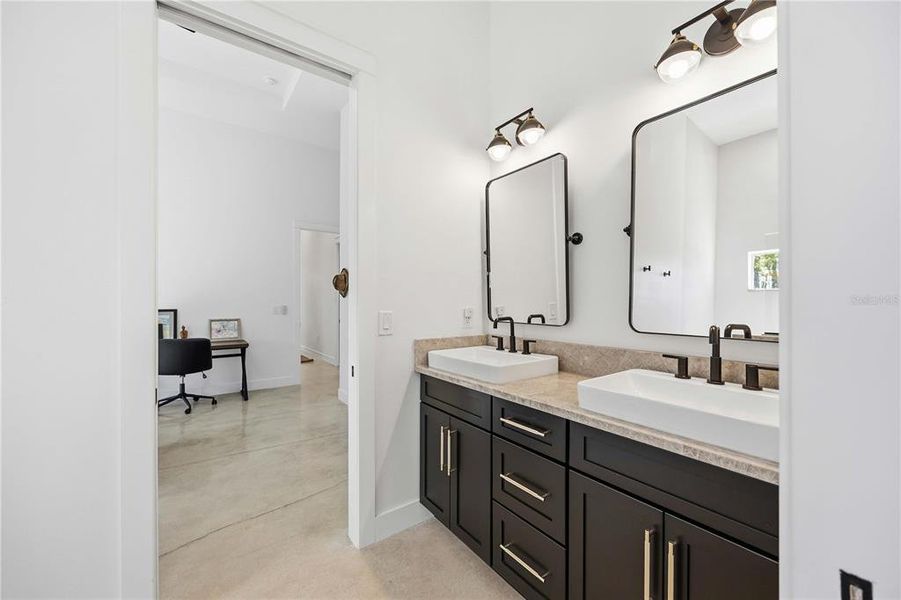 Furnished interior view inside a new home in , Port Charlotte (Image 51).