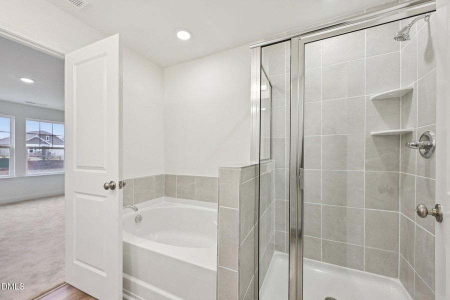 28-web-or-mls-Kensley Grv Ln-S0502-028