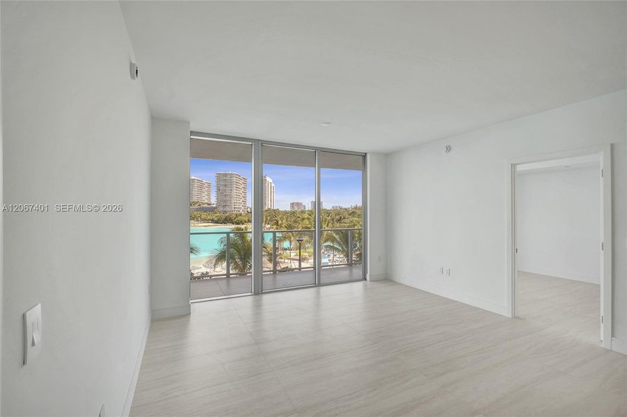 Spacious, unfurnished interior of a new home in , Miami (Image 48).
