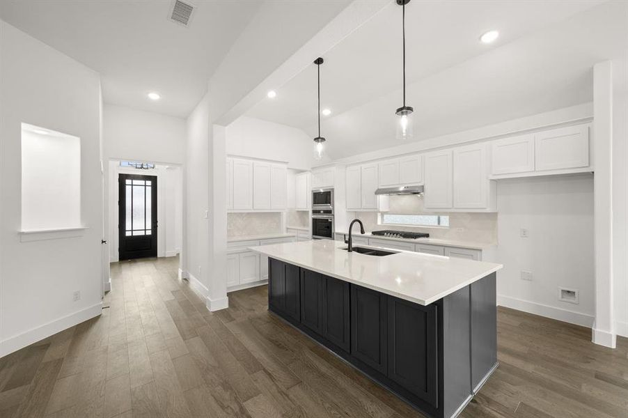 Furnished interior view inside a new home in Llano Springs, Fort Worth (Image 7).