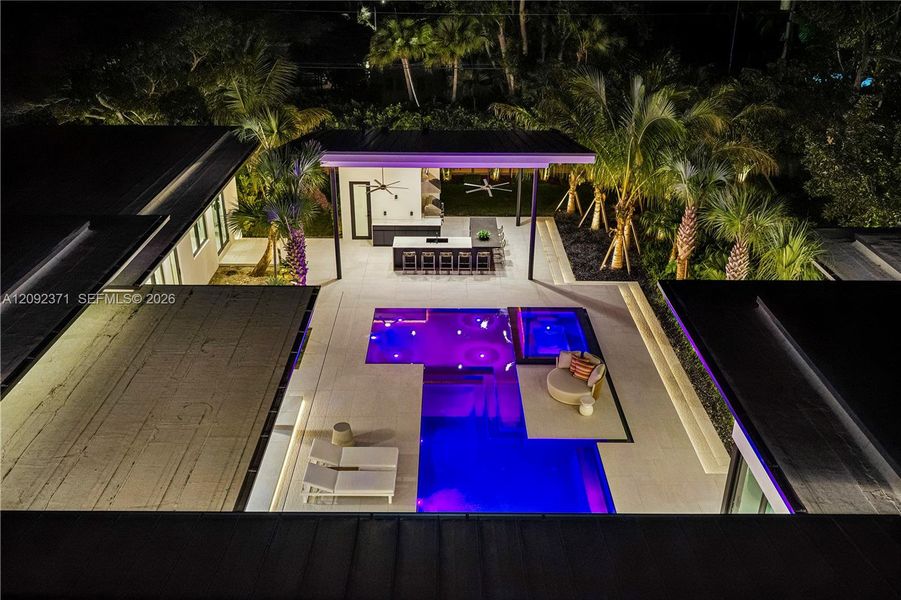 Image 91 of a home in .