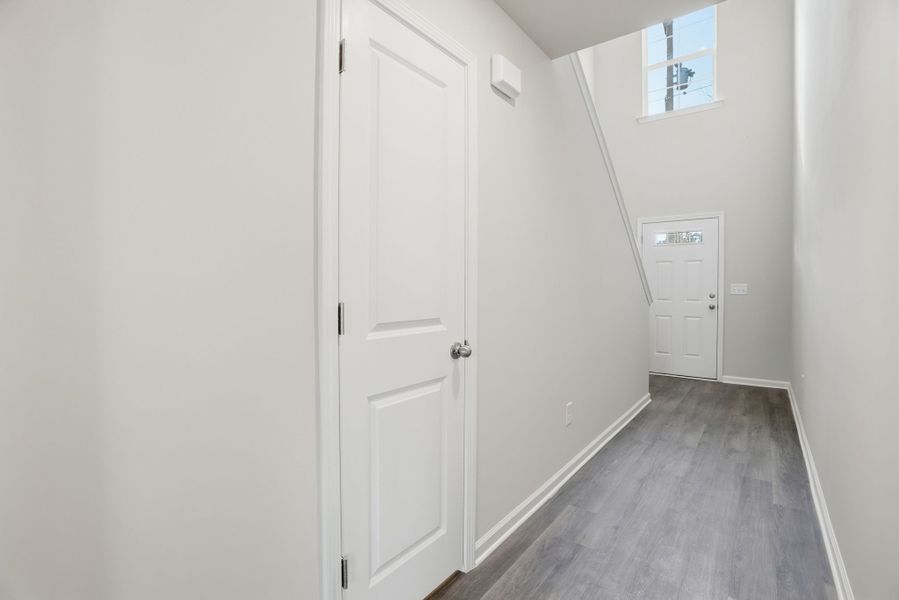 Representative unfurnished interior of a home built from the Beechwood by McGuinn Homes in South Welcome, Greenville (Image 17).