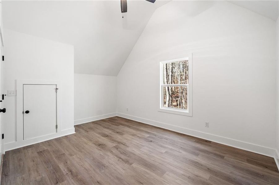 Spacious, unfurnished interior of a new home in , Ellijay (Image 31).