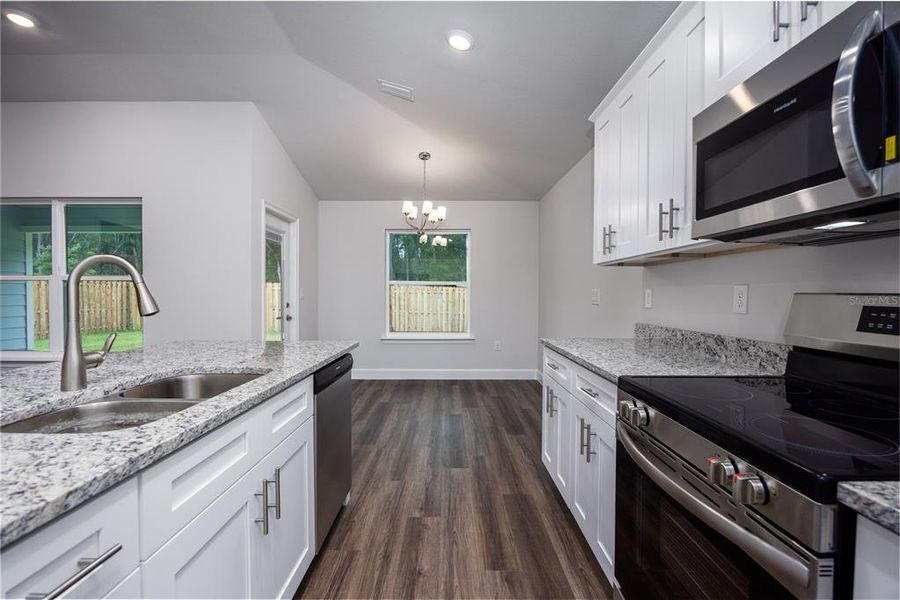 Furnished interior view inside a new home in Savannah Station, Alachua (Image 11).