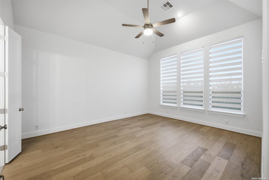 Spacious, unfurnished interior of a new home in Mesa Western, Cibolo (Image 50). Spacious, unfurnished interior of a new home in Mesa Western, Cibolo (Image 50).