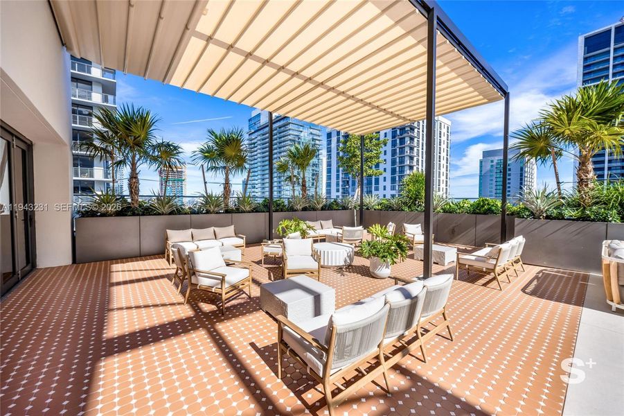 Community amenities in , Miami (Image 43).