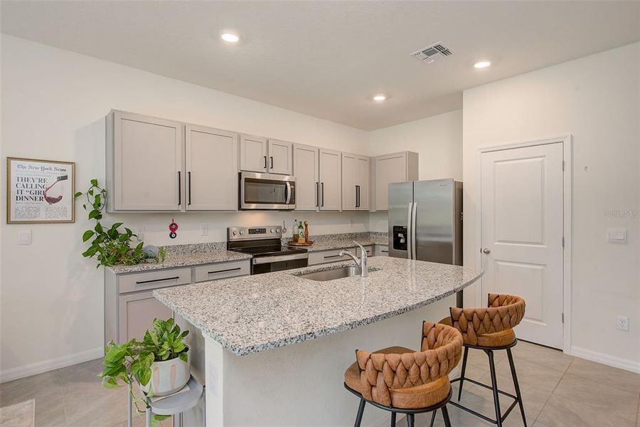 Furnished interior view inside a new home in , Land O' Lakes (Image 8).