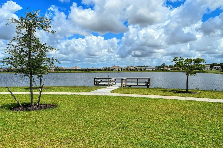 Image 70 of a home in Lorraine Lakes at Lakewood Ranch.